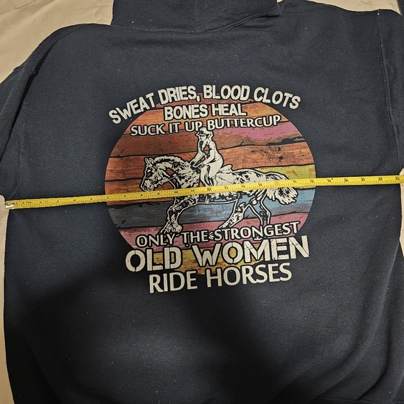 Only the strongest old women ride horses hoodie sweatshirt Equestrian L - Picture 6 of 6